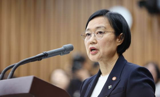 청문회 인사말하는 한성숙
