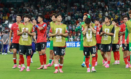 남아공에 0-1 충격패 당한 대한민국