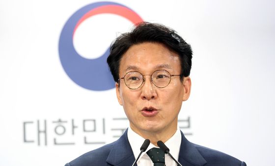 김민석 총리 "검찰 보완수사권 폐지를 정부 입장으로 최종 정리"