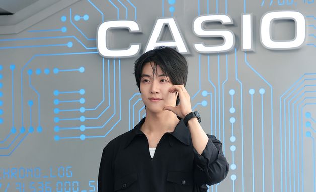 이승협, 훈내 진동