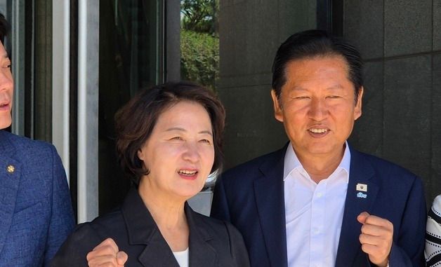 민주당 여성당선인 워크숍 찾은 정청래