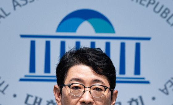 검찰의 이화영 사건 항소제기 촉구하는 주진우 의원