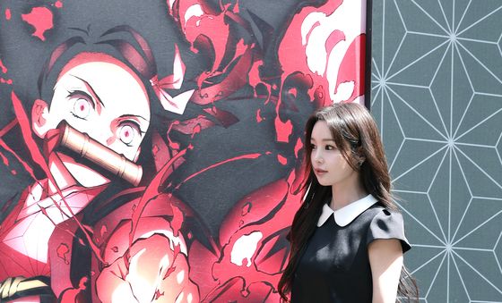 남규리, 성수동에 뜬 바비인형