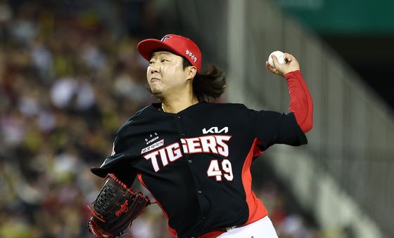 김범수, 힘찬 투구