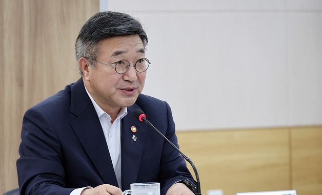 윤호중 행안부 장관, 여수세계섬박람회 준비 점검회의