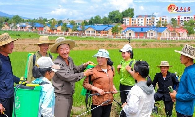 北 고원군 상옥농장 "청년들이 모든 일 앞장서도록"