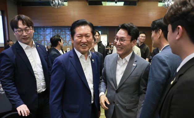 인사하는 김민석·정청래