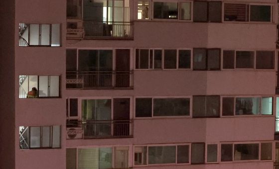 창동 아파트 화재 진압…인명 사고 없어