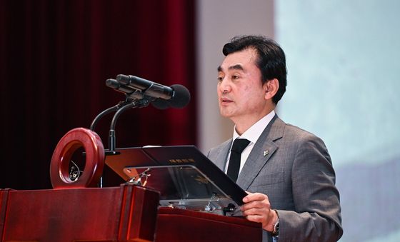 기념사 하는 안규백 국방부 장관