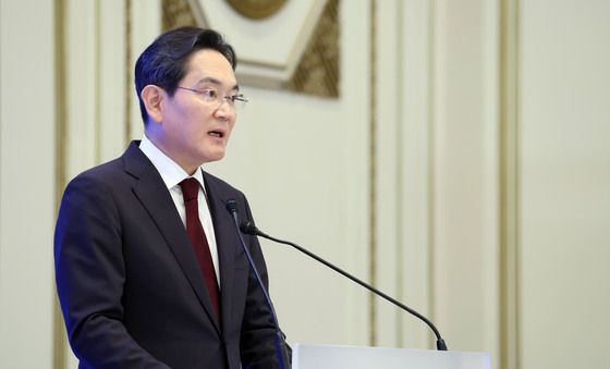 이재용 회장 '3대 메가프로젝트 발표'