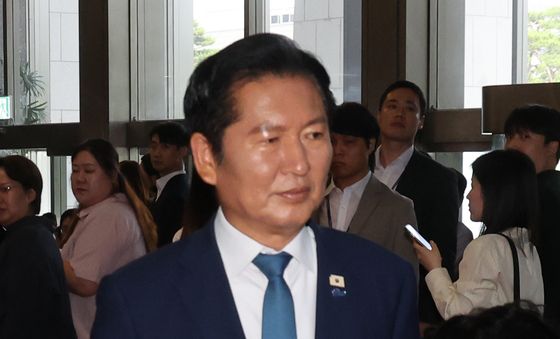 의총 참석하는 정청래 전 대표