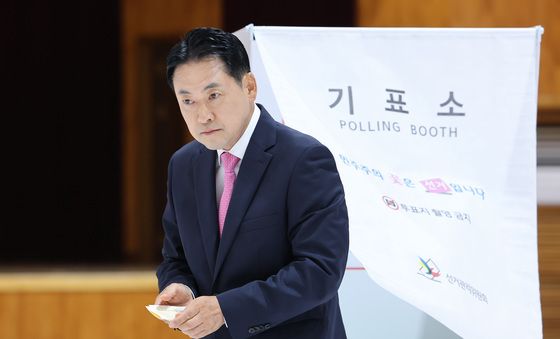 보령에서 투표하는 장동혁 대표