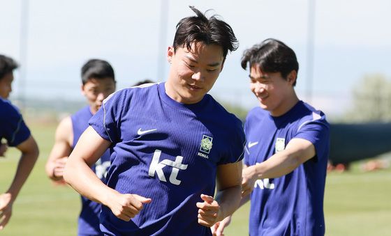 가볍게 몸 푸는 오현규