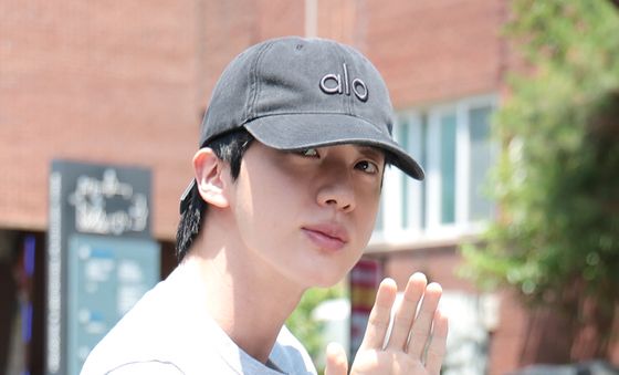 BTS 진, 투표 완료