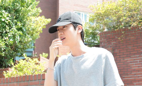 투표 마친 진