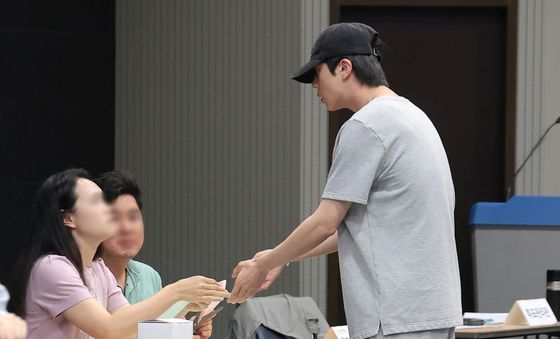 진, 제9회 지방선거 투표 참여