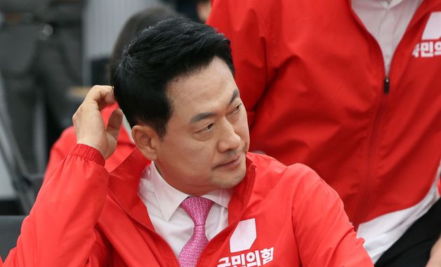 장동혁 대표 '당혹'