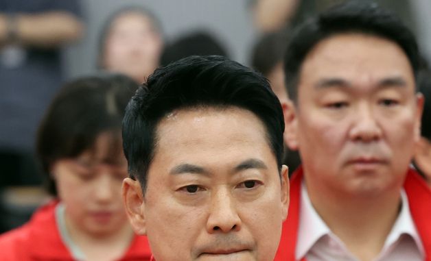 장동혁 대표 '당혹'
