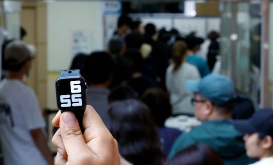 투표용지 부족 초유의 사태 벌어진 송파구 투표장