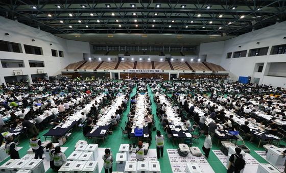 개표작업 시작된 지방선거