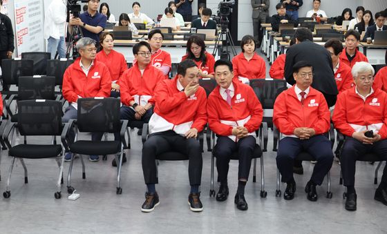 장동혁 대표 '김민수 최고위원과 대화'