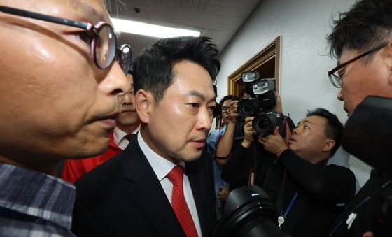 노태악 위원장 면담 향하는 장동혁 대표
