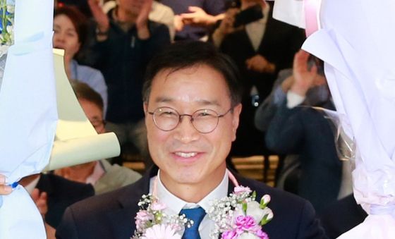 위성곤 제주지사 후보 '당선 확실'