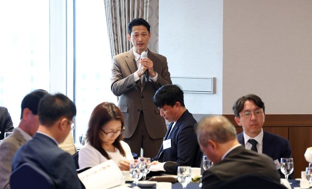 바이오리더스클럽 발언하는 한성민 강스템바이오텍 재무팀장