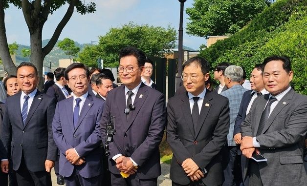 발언하는 송영길