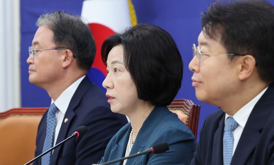 당원대회준비위 발언하는 송옥주