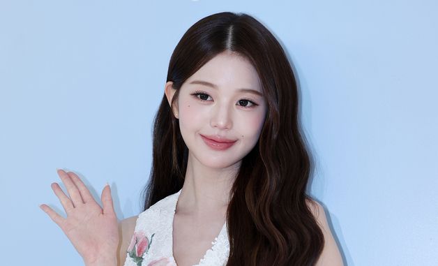 아이브 장원영, 천사의 미소