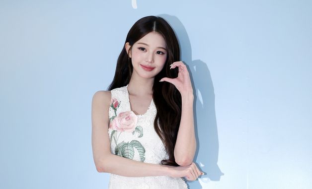 아이브 장원영, 여신의 볼하트