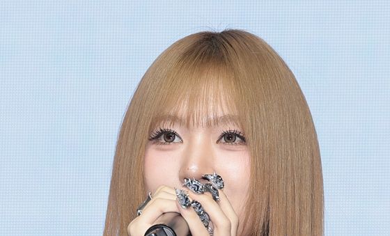 인사말 하는 키비츠 엄지원