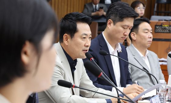 토론회 발언하는 장동혁