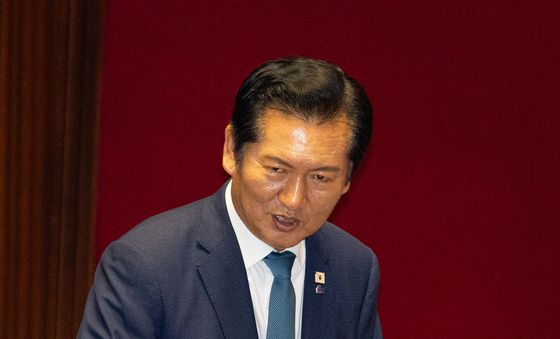 상임위원장 및 예결위원장 선거 투표하는 정청래