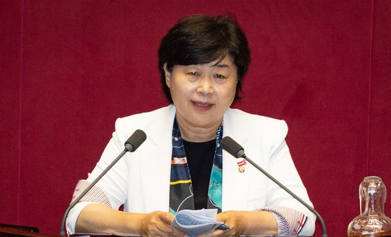 당선인사하는 서영교 법사위원장