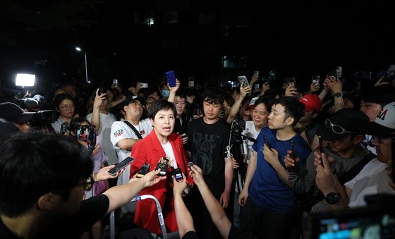 잠실7동 제2투표소 찾은 김은혜 의원