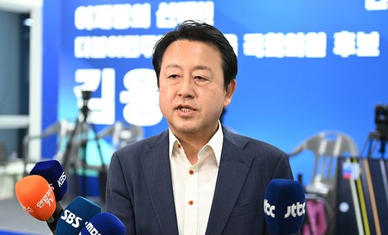 소감 밝히는 김용남 후보