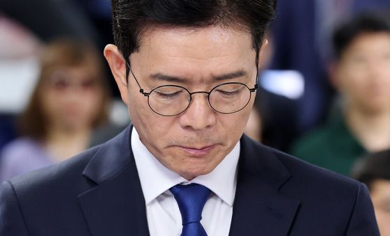 입장 밣표하는 정원오 후보