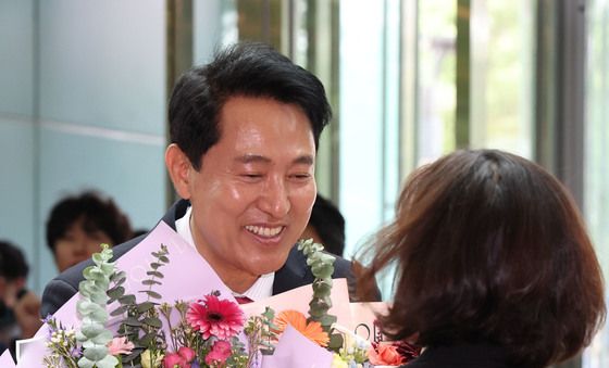 '서울시장 당선을 축하드립니다'