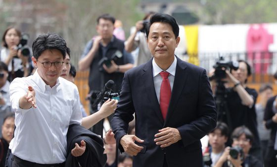 5선 성공하고 시청으로 귀환하는 오세훈