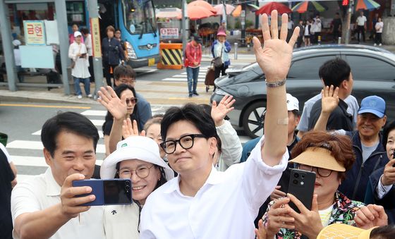 한동훈 당선인 "감사합니다"