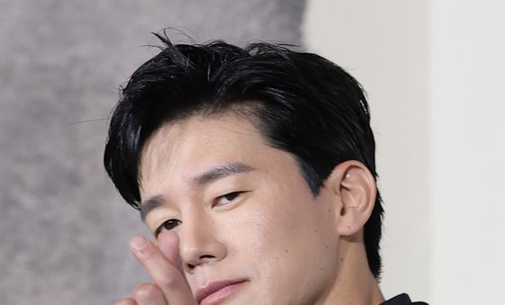 김무열, 하트로 여심 '참교육'