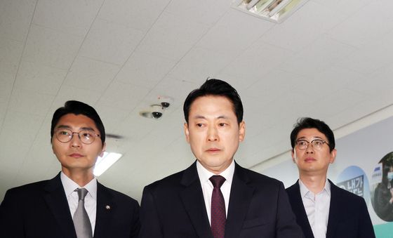 국민의힘, 서울시선관위 항의 방문