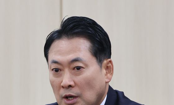 장동혁 대표, 서울시선관위 항의 방문