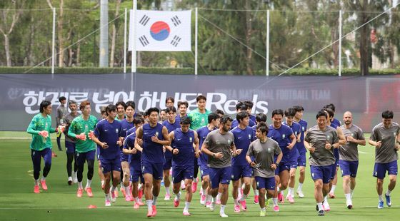피파 공식 오픈 트레이닝 나선 대한민국 축구대표팀