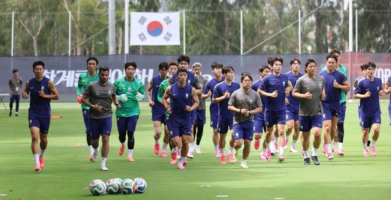 오픈 트레이닝 나선 대한민국 축구대표팀