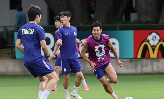 훈련하는 대한민국 축구대표팀