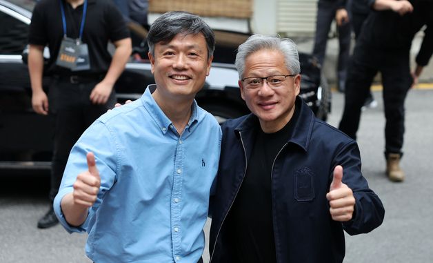 젠슨 황 CEO, 장병규 의장과 엄지 척!