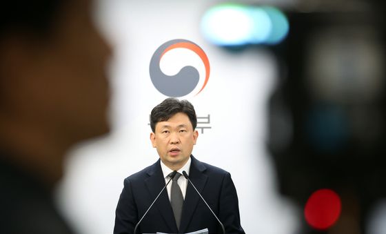 윤민호 통일부 대변인 정례브리핑